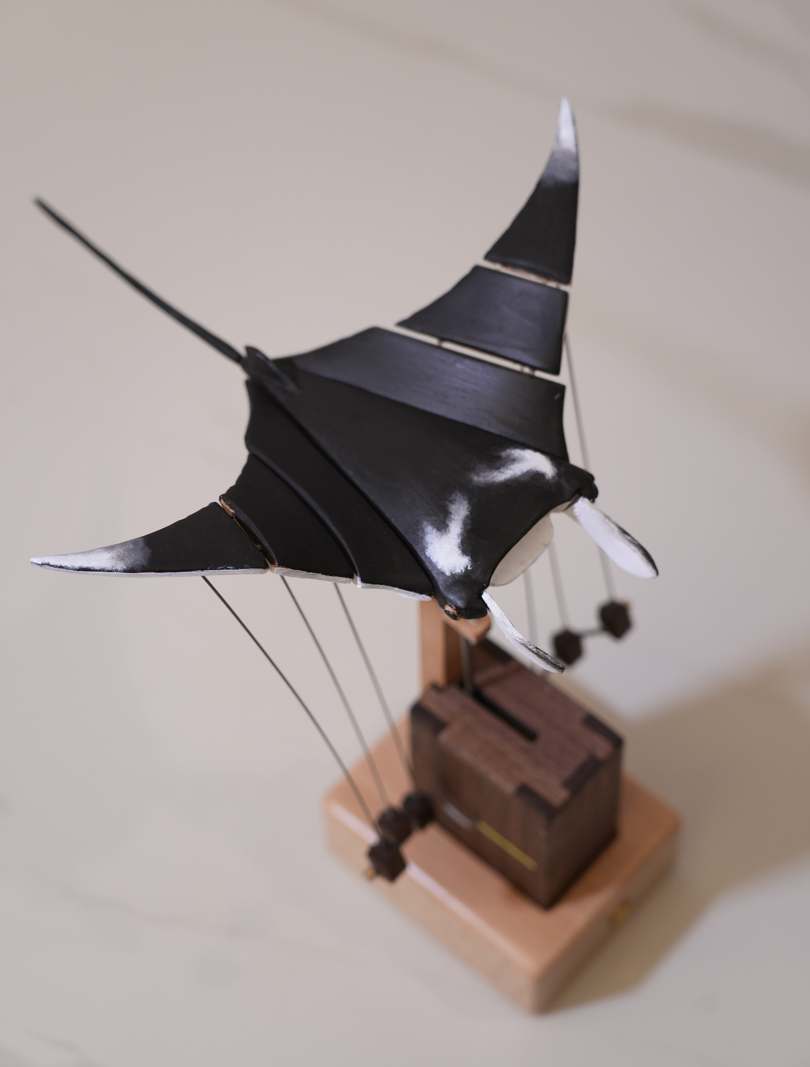 Hand-Painted Manta Ray Automaton